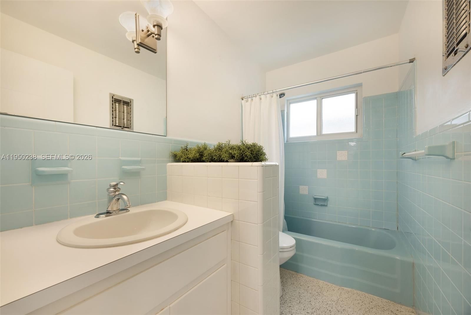 Real estate property located at 1734 Las Olas Blvd, Broward, River Vista, Fort Lauderdale, FL