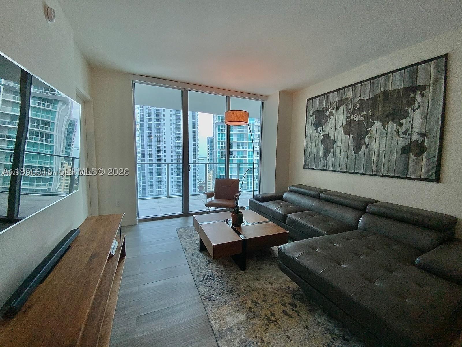 Real estate property located at 1100 Miami Ave #2811, Miami-dade, 1100 Millecento Residence, Miami, FL