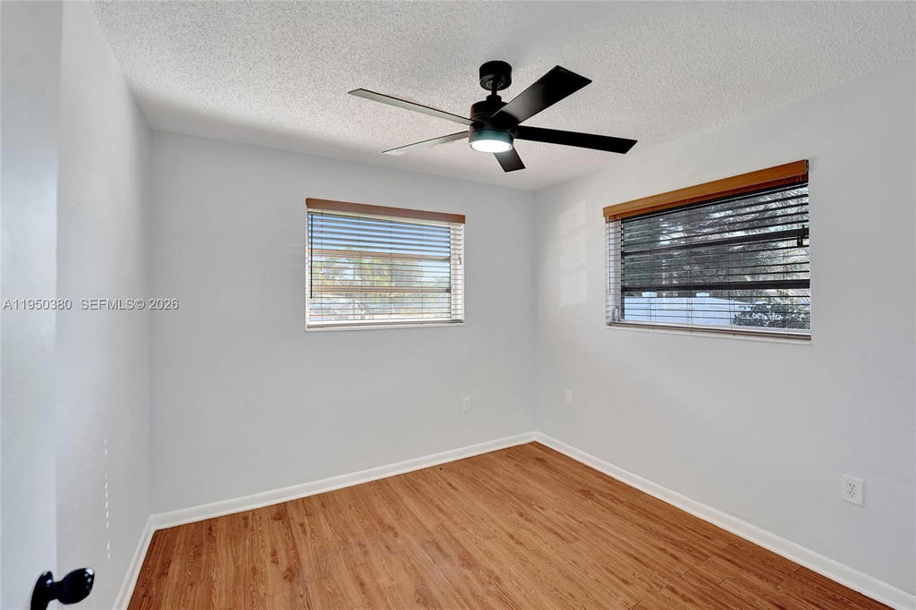 Real estate property located at 7601 Farragut St, Broward, Driftwood Estates No 9 Am, Hollywood, FL
