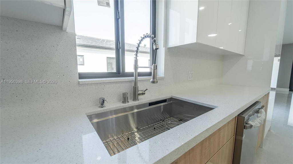 Real estate property located at 22880 122nd PL, Miami-dade, Silver Palm Park, Miami, FL