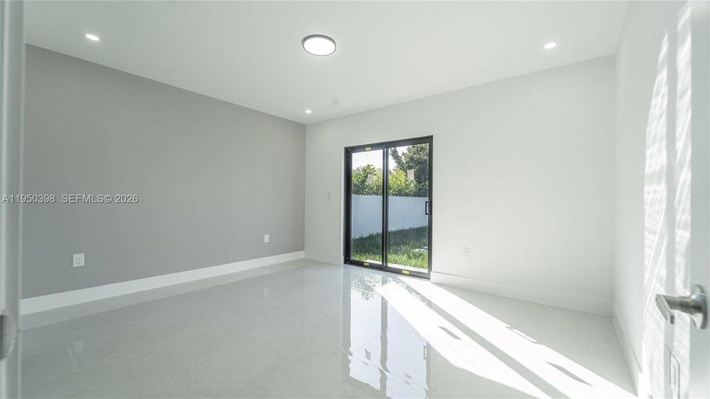 Real estate property located at 22880 122nd PL, Miami-dade, Silver Palm Park, Miami, FL