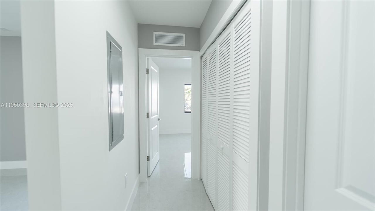 Real estate property located at 22880 122nd PL, Miami-dade, Silver Palm Park, Miami, FL