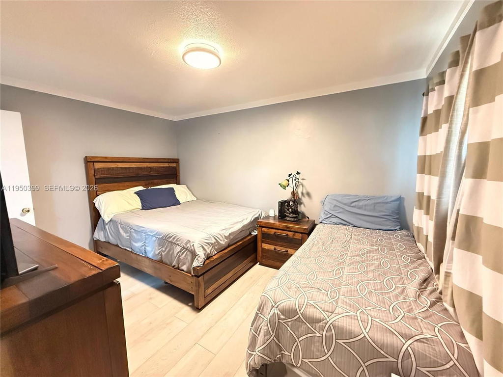 Real estate property located at 10625 30th Pl #1, Broward, Country Squire Townhomes, Sunrise, FL