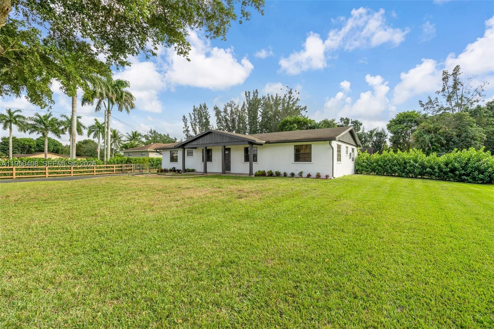 Real estate property located at 14230 14th St, Broward, Fla Fruit Lands Co, Davie, FL