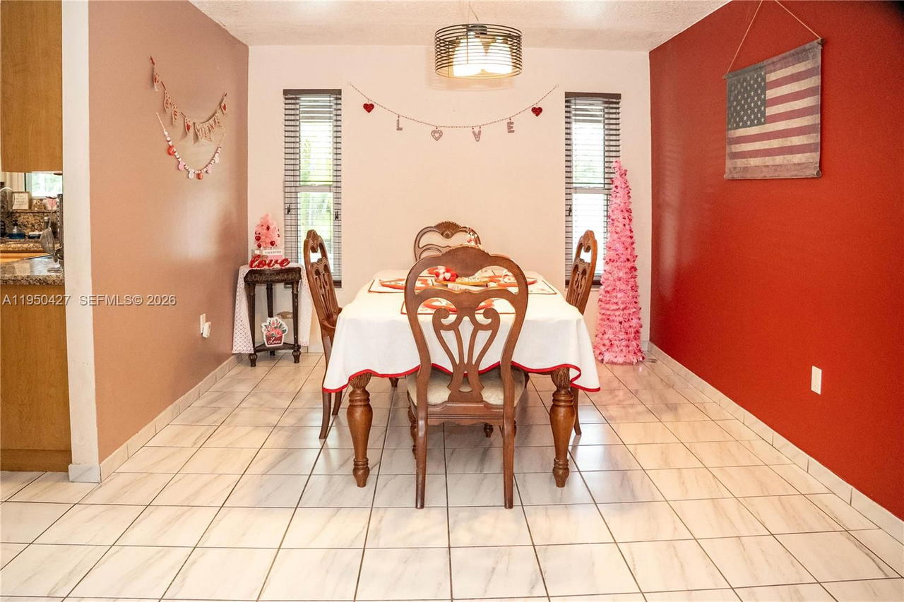 Real estate property located at 3700 139th Ave, Miami-dade, Bird Villas Sub 1st Addn, Miami, FL