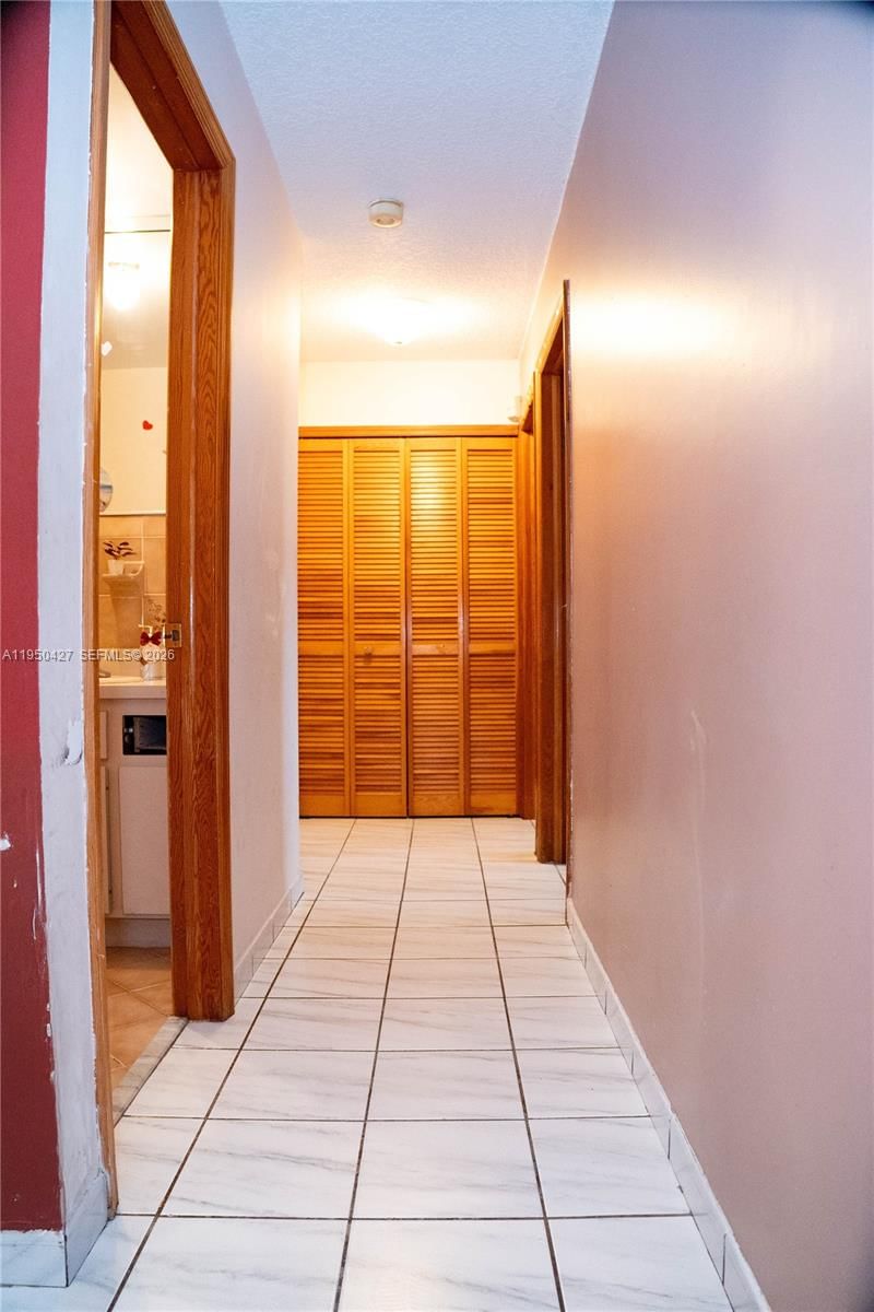 Real estate property located at 3700 139th Ave, Miami-dade, Bird Villas Sub 1st Addn, Miami, FL