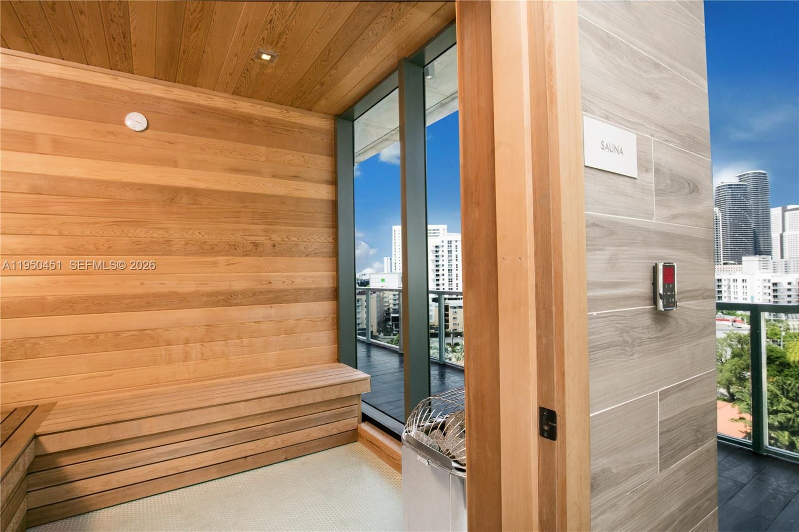 Real estate property located at 201 17th Rd #303, Miami-dade, Cassa Brickell Condo, Miami, FL