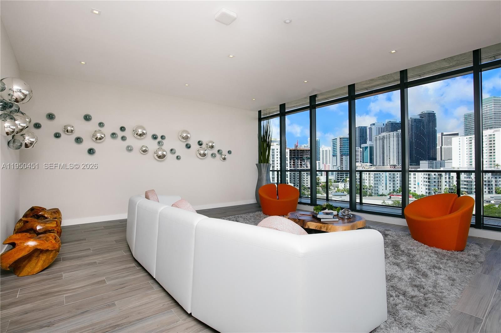 Real estate property located at 201 17th Rd #303, Miami-dade, Cassa Brickell Condo, Miami, FL