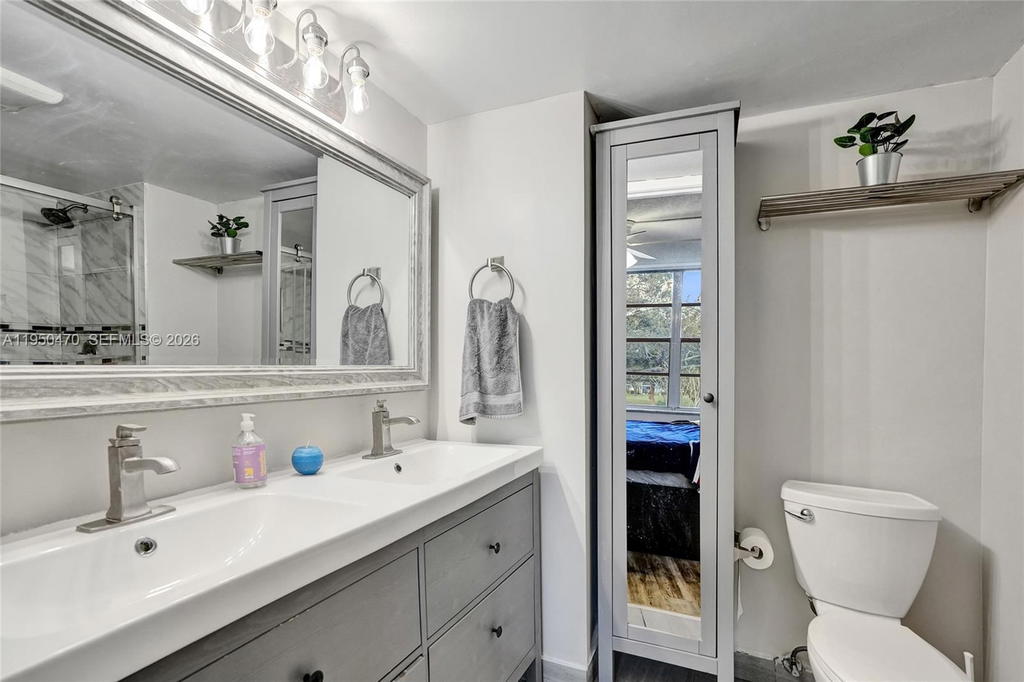 Real estate property located at 9451 Live Oak Pl #102, Broward, Live Oak Condo Ten, Davie, FL