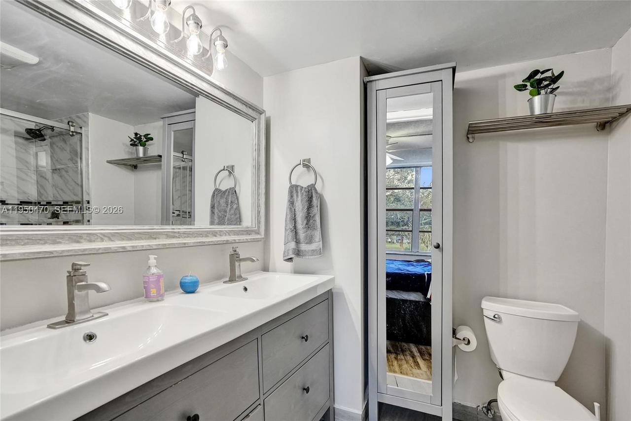 Real estate property located at 9451 Live Oak Pl #102, Broward, Live Oak Condo Ten, Davie, FL