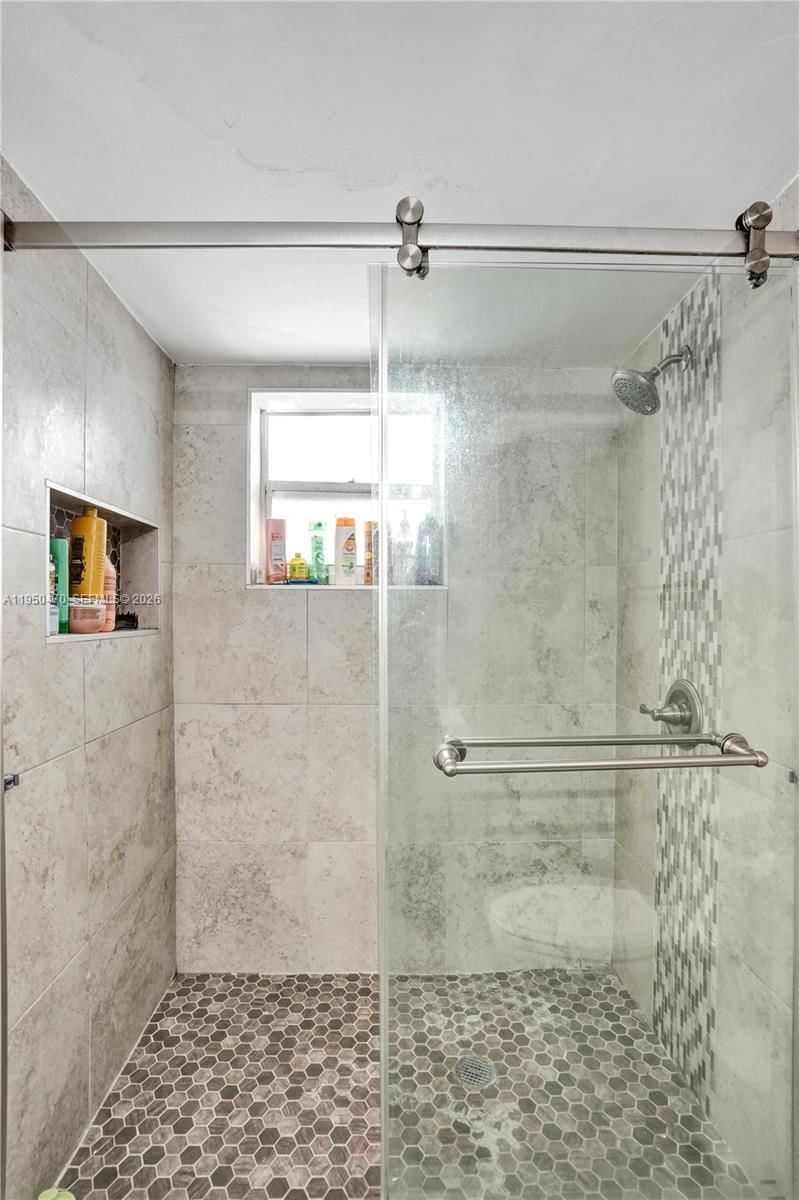 Real estate property located at 9451 Live Oak Pl #102, Broward, Live Oak Condo Ten, Davie, FL