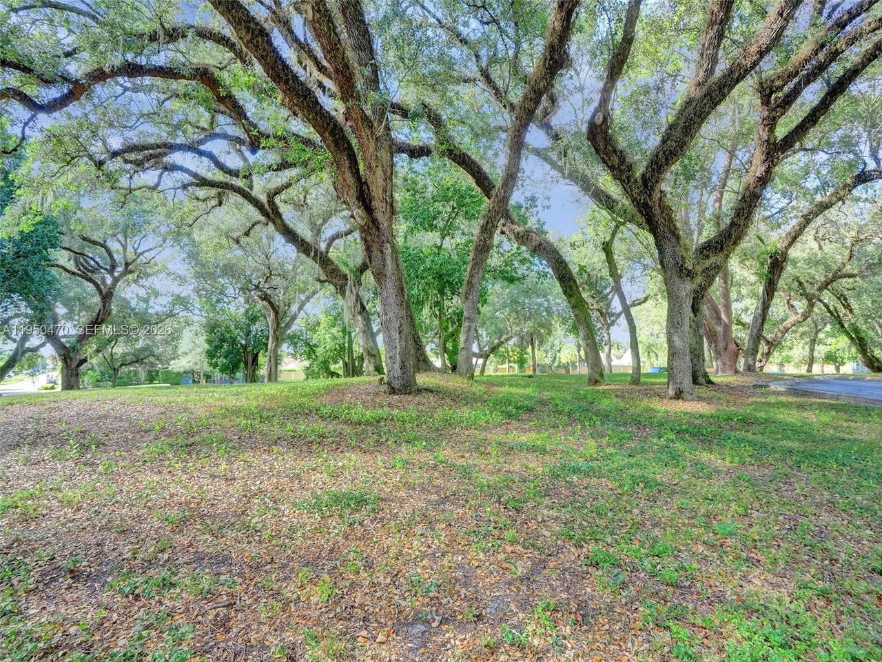 Real estate property located at 9451 Live Oak Pl #102, Broward, Live Oak Condo Ten, Davie, FL