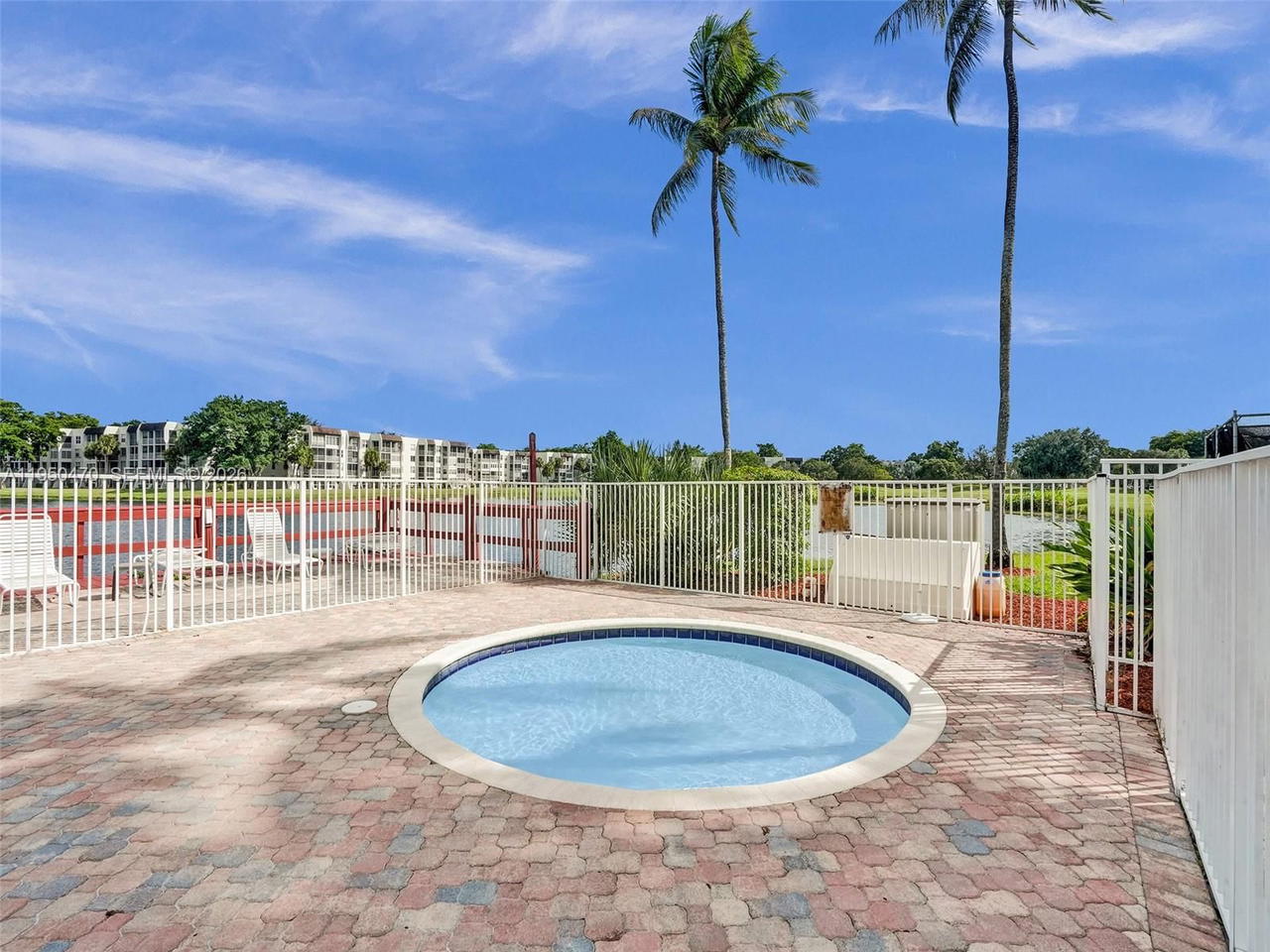 Real estate property located at 9451 Live Oak Pl #102, Broward, Live Oak Condo Ten, Davie, FL