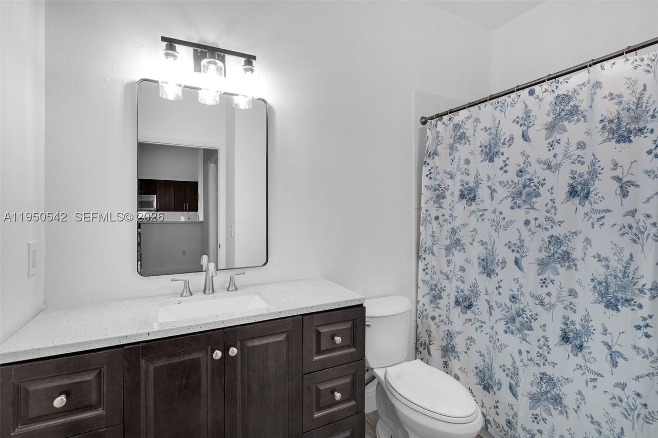 Real estate property located at 7980 Aragon Blvd #2, Broward, Regency Homes At Sunrise, Sunrise, FL