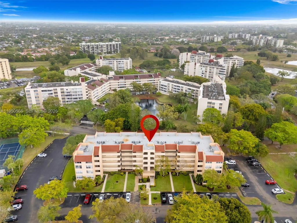 Real estate property located at 7080 Environ Blvd #226, Broward, Condominium 3 Of Environ, Lauderhill, FL
