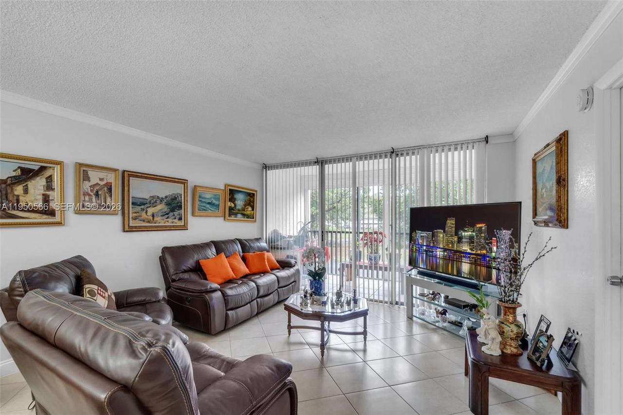 Real estate property located at 7080 Environ Blvd #226, Broward, Condominium 3 Of Environ, Lauderhill, FL