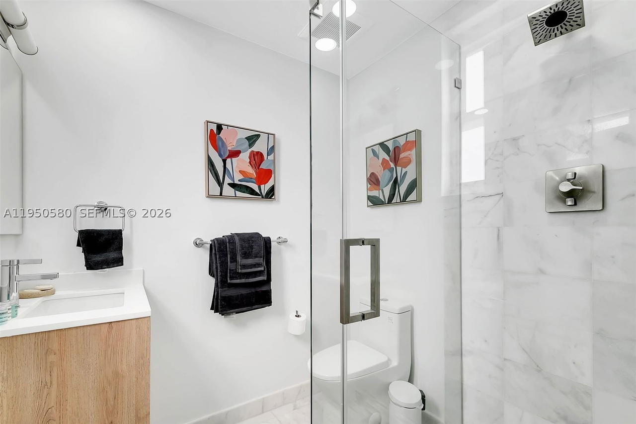 Real estate property located at 1702 Espanola Dr, Miami-dade, Espanola Heights, Miami, FL