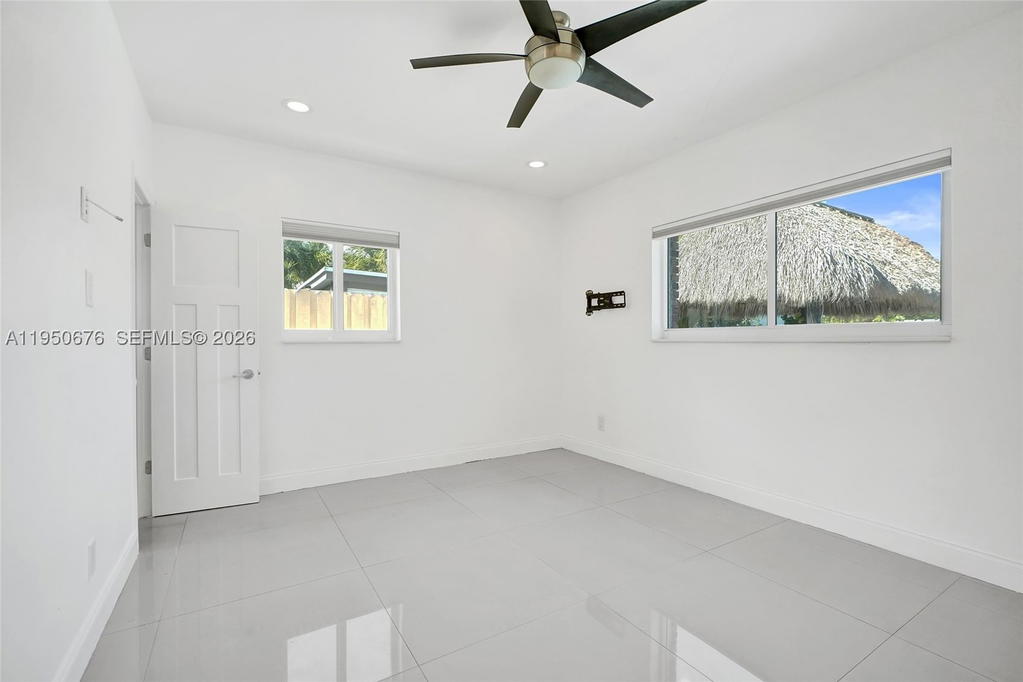Real estate property located at 1995 Hibiscus Dr, Miami-dade, Keystone Point Sec 2, North Miami, FL