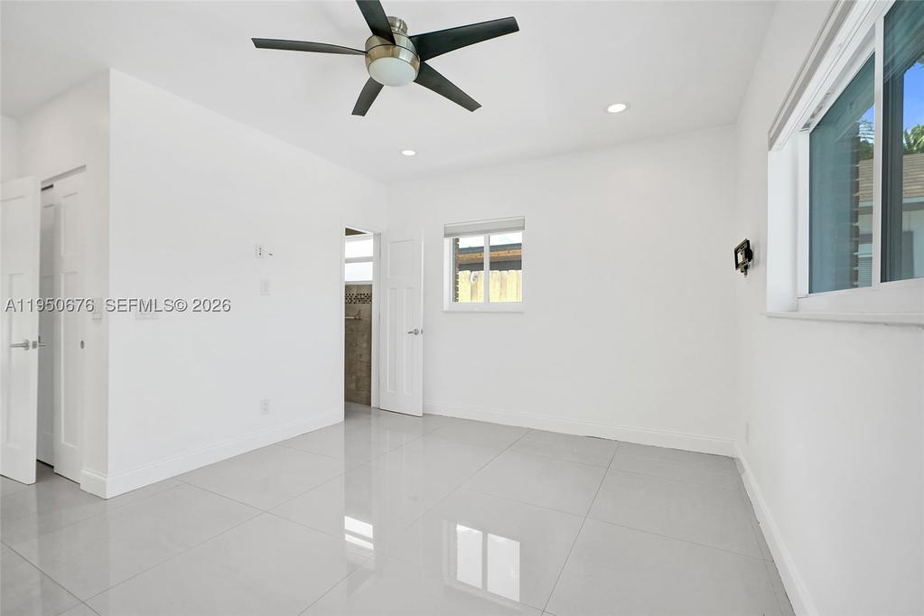 Real estate property located at 1995 Hibiscus Dr, Miami-dade, Keystone Point Sec 2, North Miami, FL