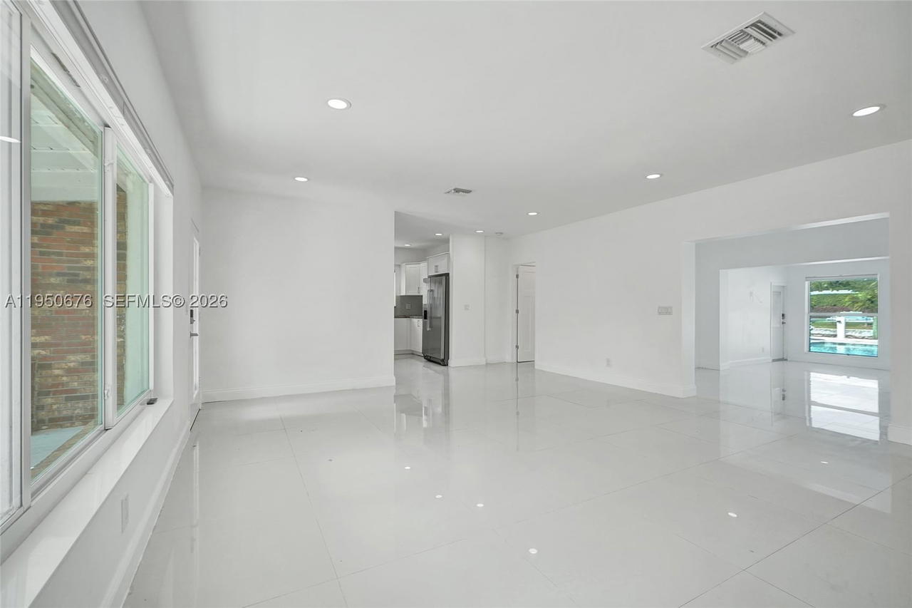 Real estate property located at 1995 Hibiscus Dr, Miami-dade, Keystone Point Sec 2, North Miami, FL