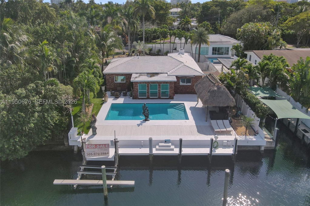 Real estate property located at 1995 Hibiscus Dr, Miami-dade, Keystone Point Sec 2, North Miami, FL