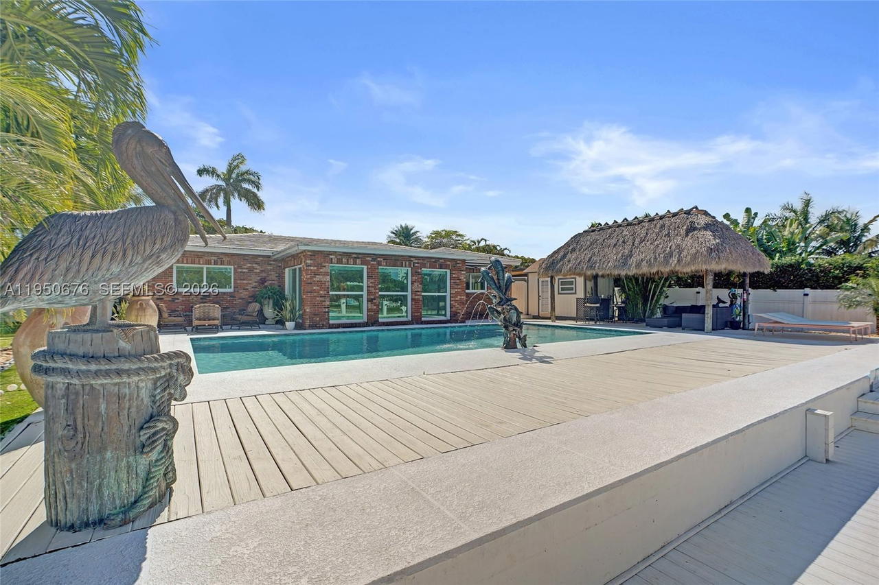 Real estate property located at 1995 Hibiscus Dr, Miami-dade, Keystone Point Sec 2, North Miami, FL