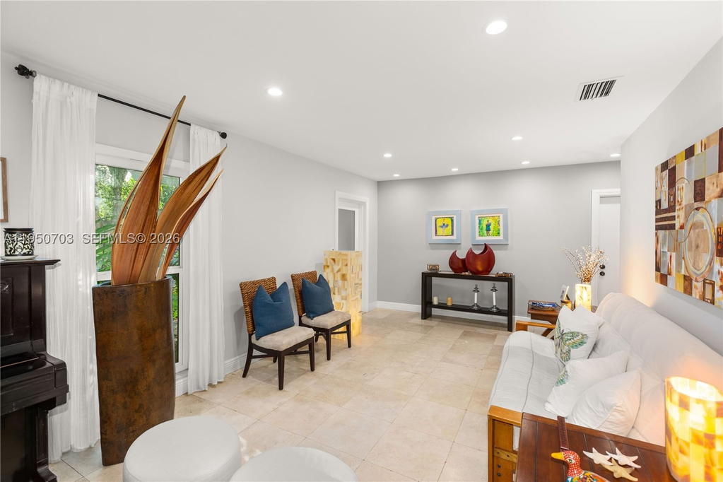 Real estate property located at 6809 Mentone St, Miami-dade, Coral Gables Riviera Sec, Coral Gables, FL