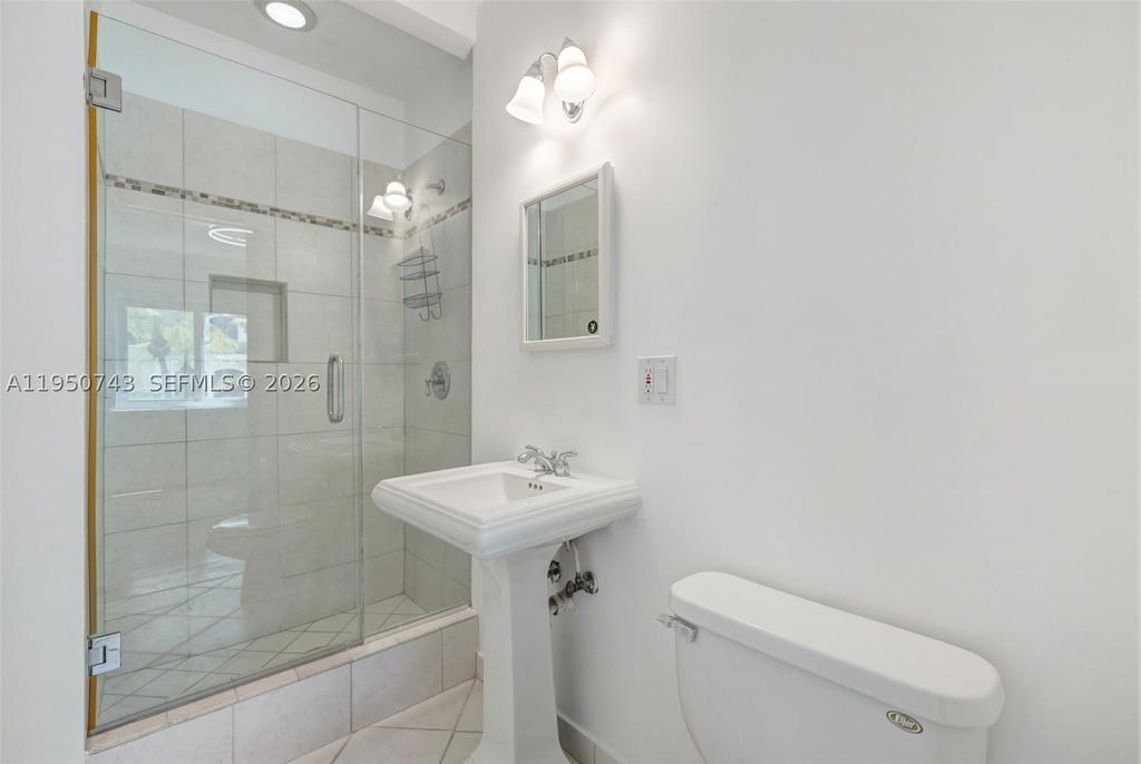 Real estate property located at 1643 Nethia Dr, Miami-dade, Natoma Manors Re Sub, Miami, FL