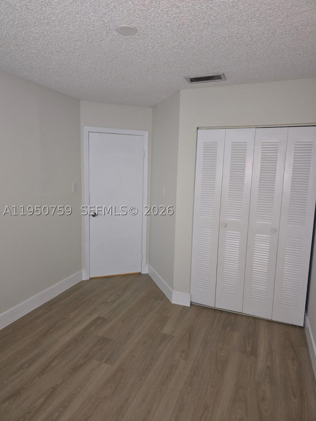 Real estate property located at , Miami-dade, Royal Palm Place, Miami, FL