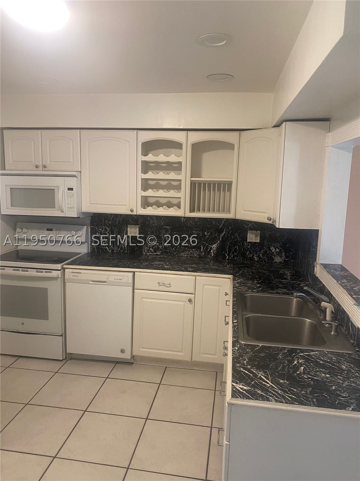 Real estate property located at 9438 51st St, Broward, Summertime Isles Second A, Cooper City, FL