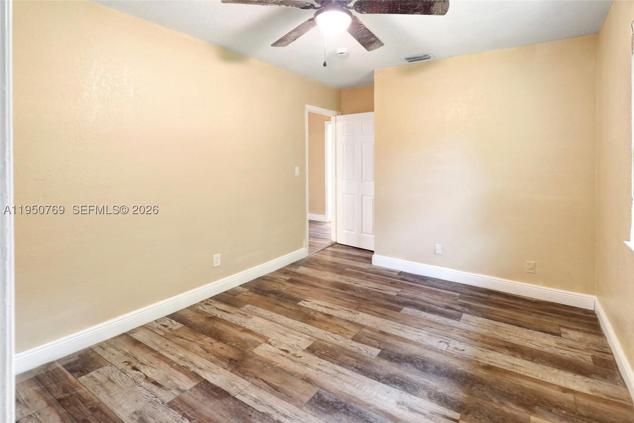 Real estate property located at 6120 19th St, Broward, Fort Lauderdale Truck Far, North Lauderdale, FL