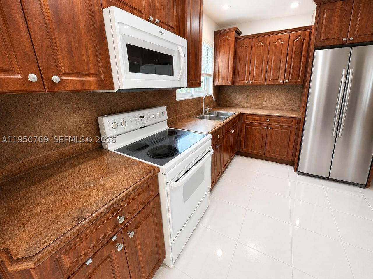 Real estate property located at 6120 19th St, Broward, Fort Lauderdale Truck Far, North Lauderdale, FL
