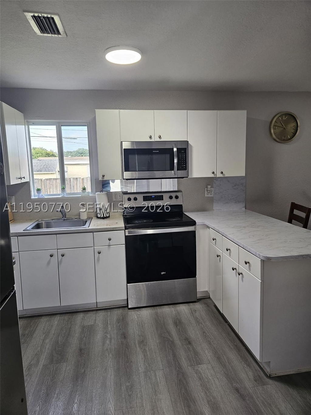 Real estate property located at 4221 169th Ter, Miami-dade, Venetian Development Sub-, Miami Gardens, FL