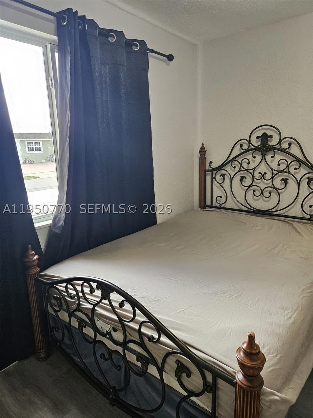 Real estate property located at 4221 169th Ter, Miami-dade, Venetian Development Sub-, Miami Gardens, FL