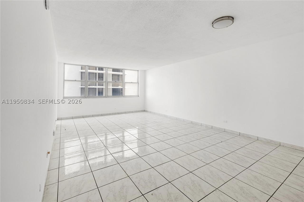 Real estate property located at 6039 Collins Ave #809, Miami-dade, Maison Grande Condo, Miami Beach, FL