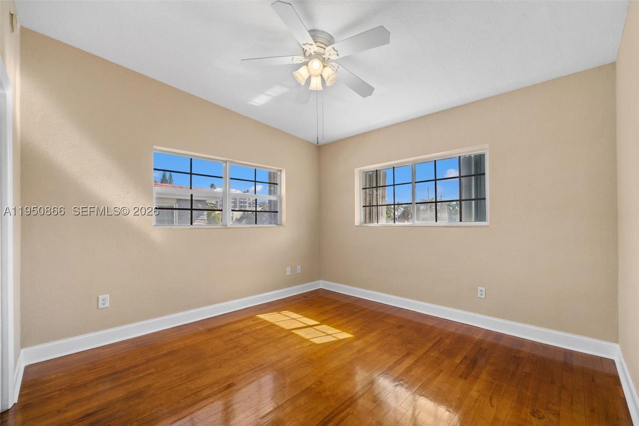 Real estate property located at 9725 Bay Harbor Ter #24, Miami-dade, Northern Star Condo, Bay Harbor Islands, FL