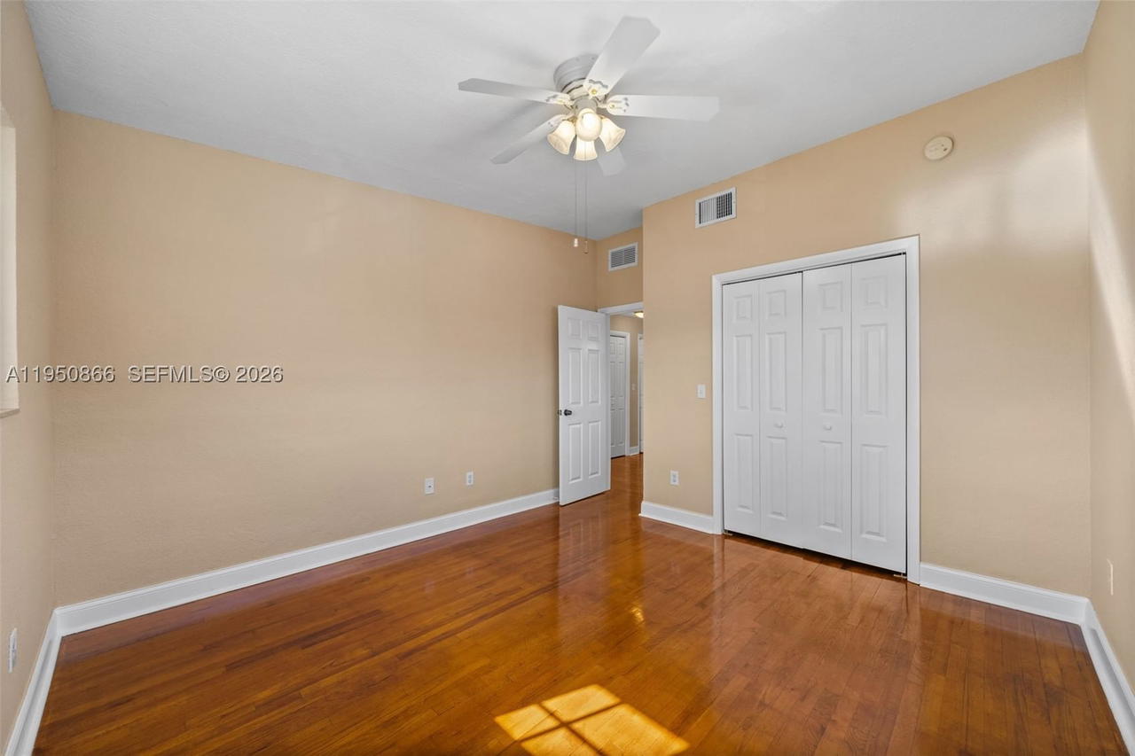 Real estate property located at 9725 Bay Harbor Ter #24, Miami-dade, Northern Star Condo, Bay Harbor Islands, FL