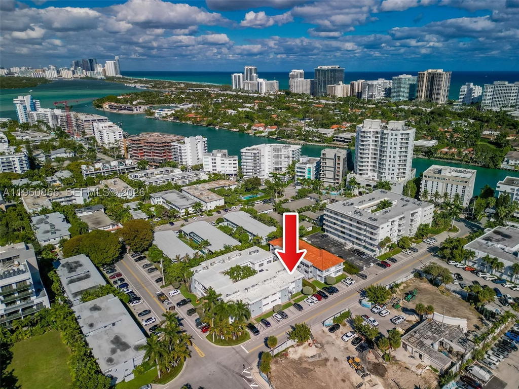 Real estate property located at 9725 Bay Harbor Ter #24, Miami-dade, Northern Star Condo, Bay Harbor Islands, FL