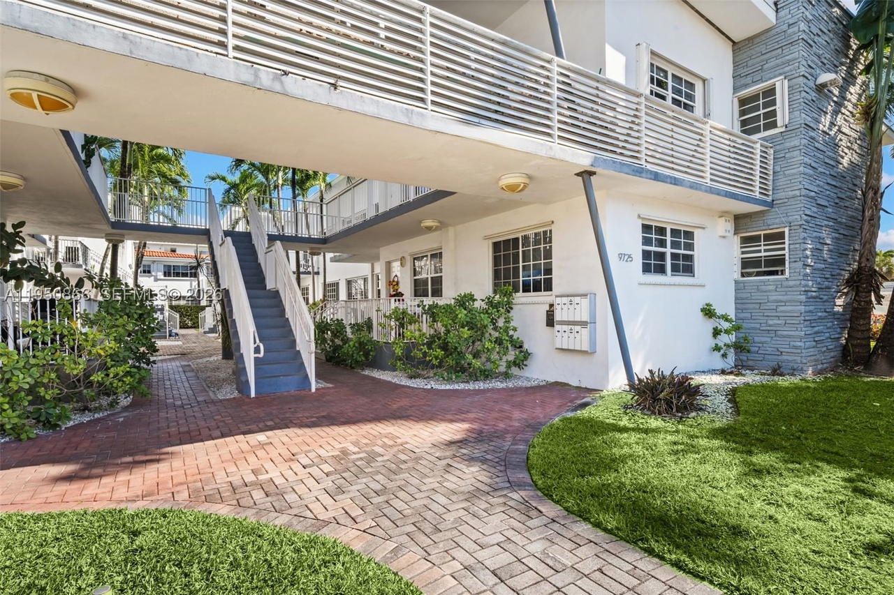 Real estate property located at 9725 Bay Harbor Ter #24, Miami-dade, Northern Star Condo, Bay Harbor Islands, FL