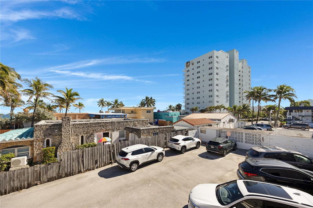 Real estate property located at 320 New York St, Broward, Hollywood, FL