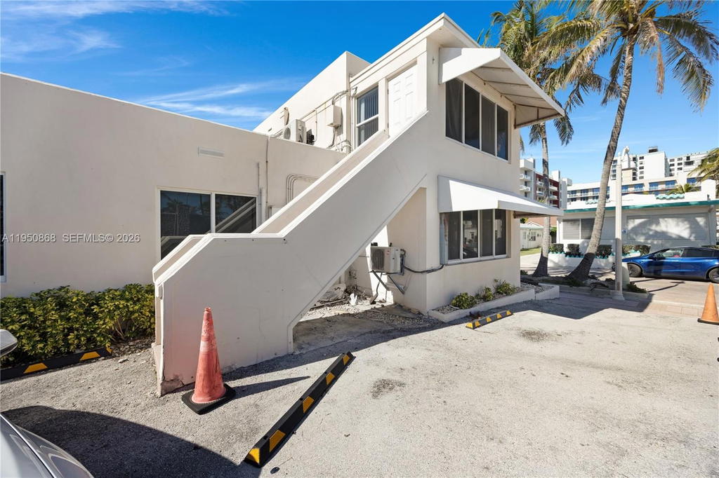 Real estate property located at 320 New York St, Broward, Hollywood, FL