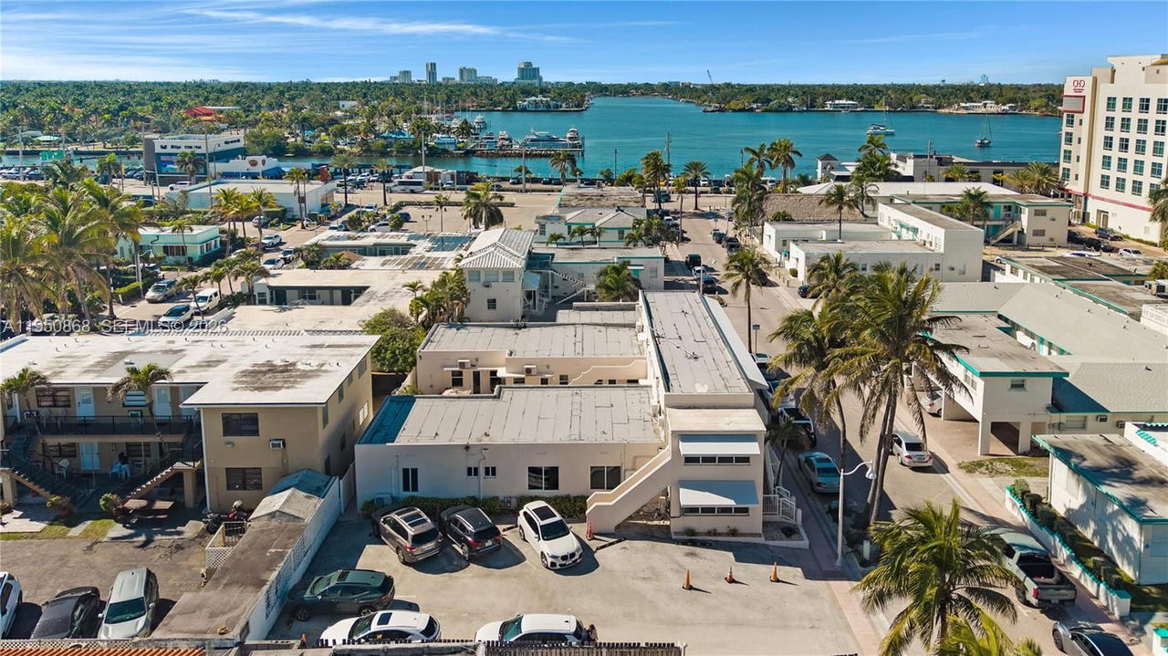 Real estate property located at 320 New York St, Broward, Hollywood, FL