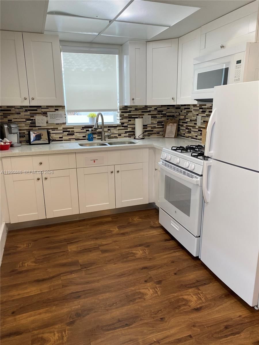 Real estate property located at 320 New York St, Broward, Hollywood, FL