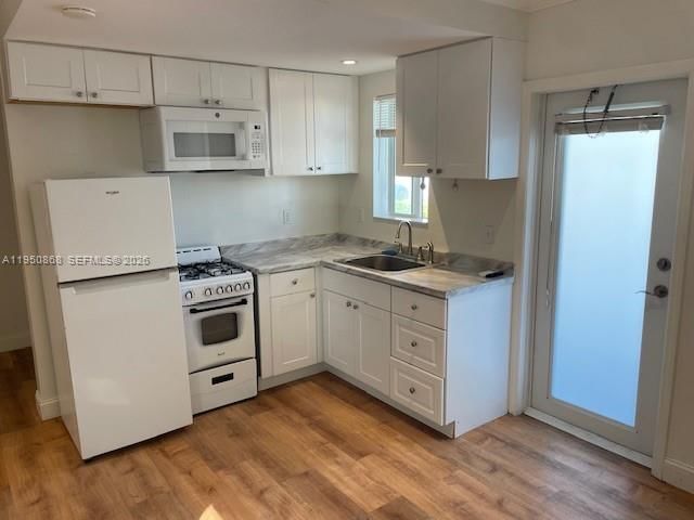 Real estate property located at 320 New York St, Broward, Hollywood, FL
