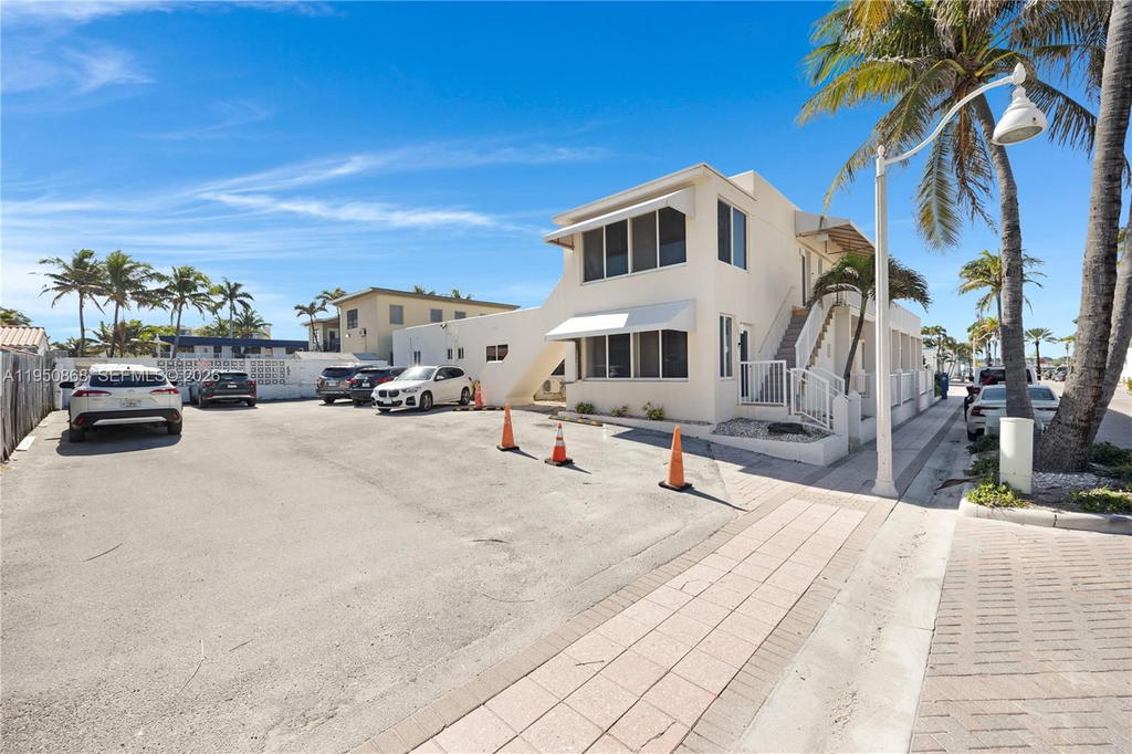 Real estate property located at 320 New York St, Broward, Hollywood, FL