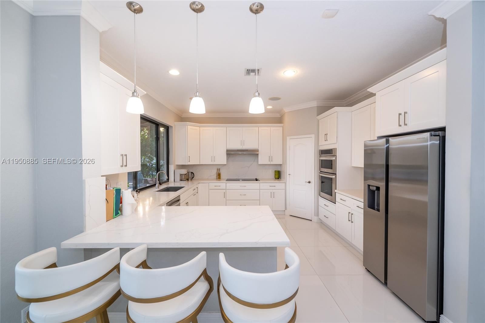 Real estate property located at 18540 43rd St, Broward, Sunset Lakes Plat Two, Miramar, FL