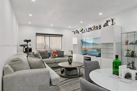 Real estate property located at 1630 46th St #208F, Miami-dade, Silver Spring Tower Condo, Hialeah, FL