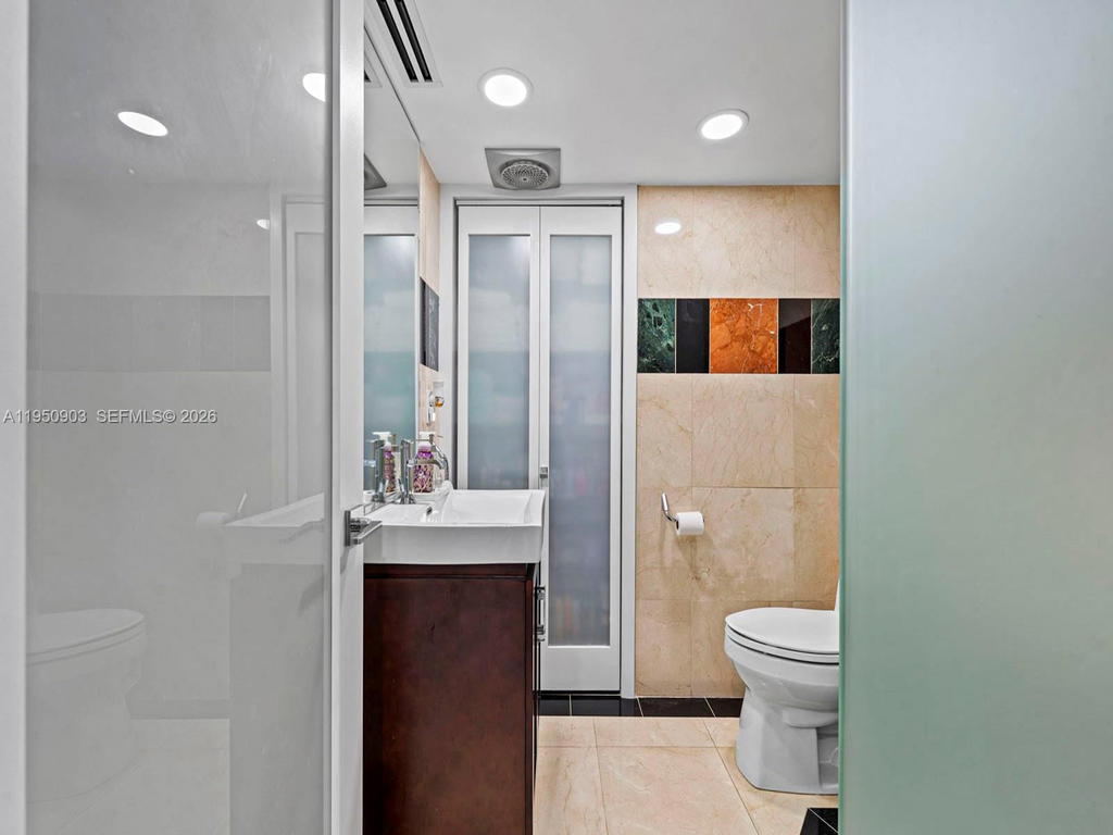 Real estate property located at 2555 Collins Ave #1901, Miami-dade, Club Atlantis Condo, Miami Beach, FL