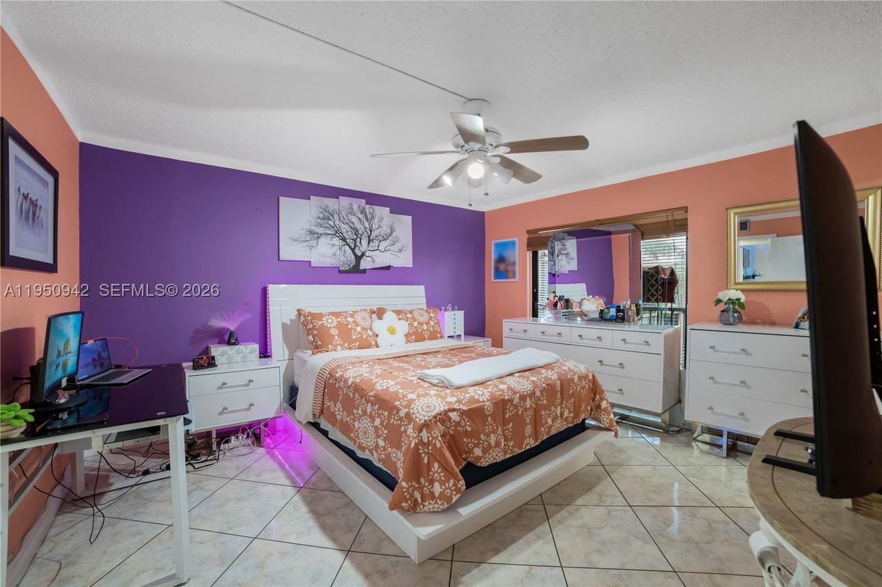 Real estate property located at 8415 107th Ave #323W, Miami-dade, Kendall Acres West Condo, Miami, FL
