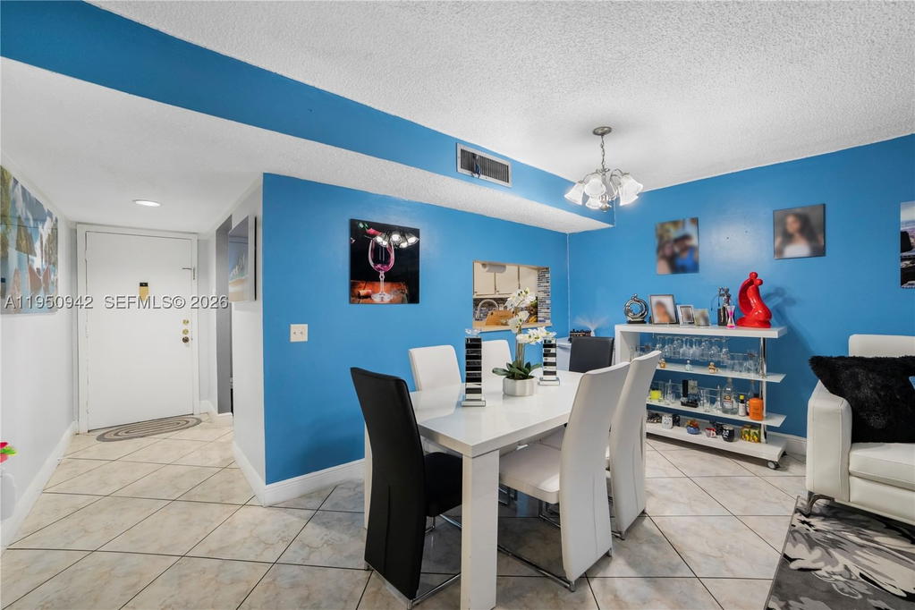 Real estate property located at 8415 107th Ave #323W, Miami-dade, Kendall Acres West Condo, Miami, FL